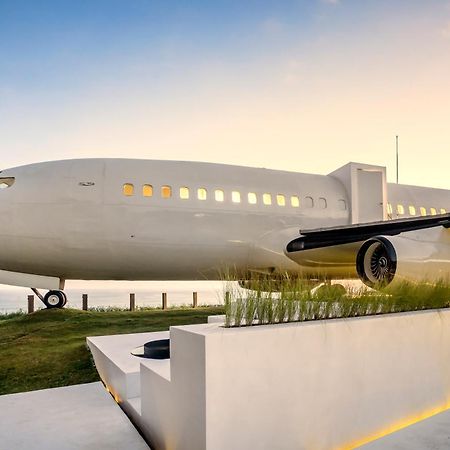 Private Jet Villa Uluwatu Екстер'єр фото